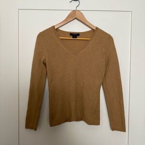 Ann Taylor Sweater Womens Sz S Camel Tan 100% Cashmere V Neck Long Sleeve Preppy